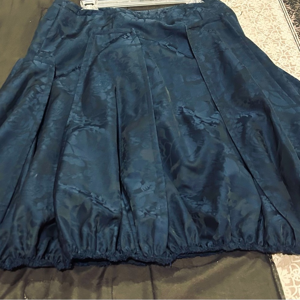 Blue skirt with elastic on the bottom